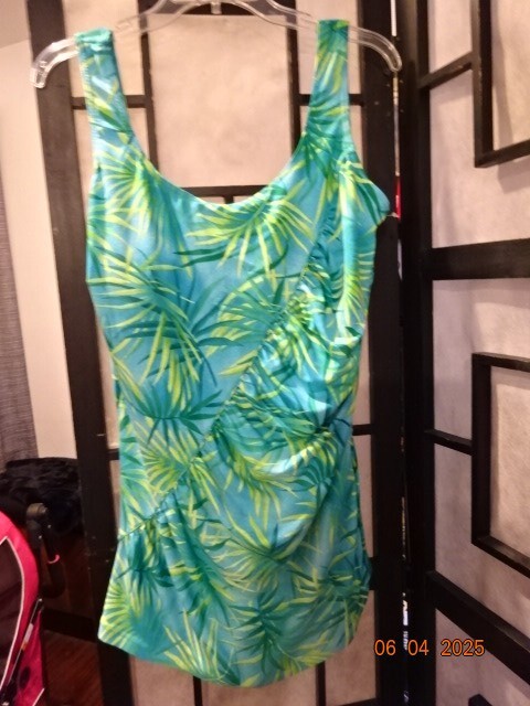 Vintage Tropical Floral Green/Blue  One Piece Swimsuit Size 2X
