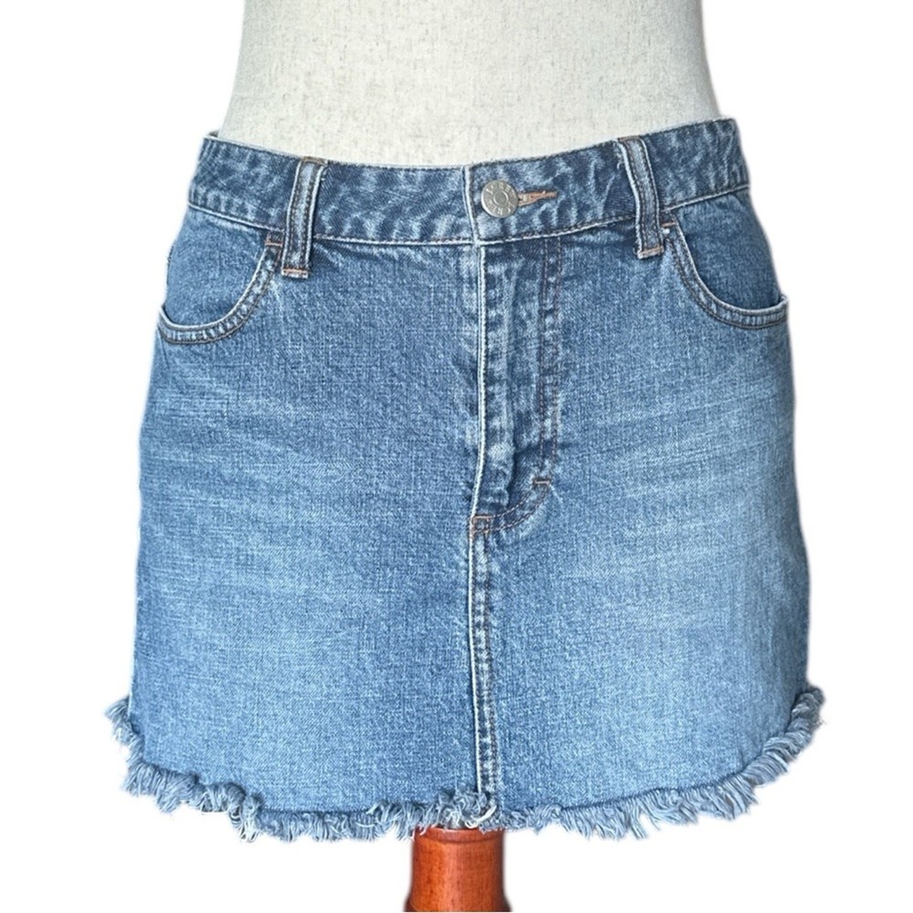 J.Crew Distressed Denim Mini Skirt Frayed Hem Blue Jean Skirt Casual Y2K Size 2