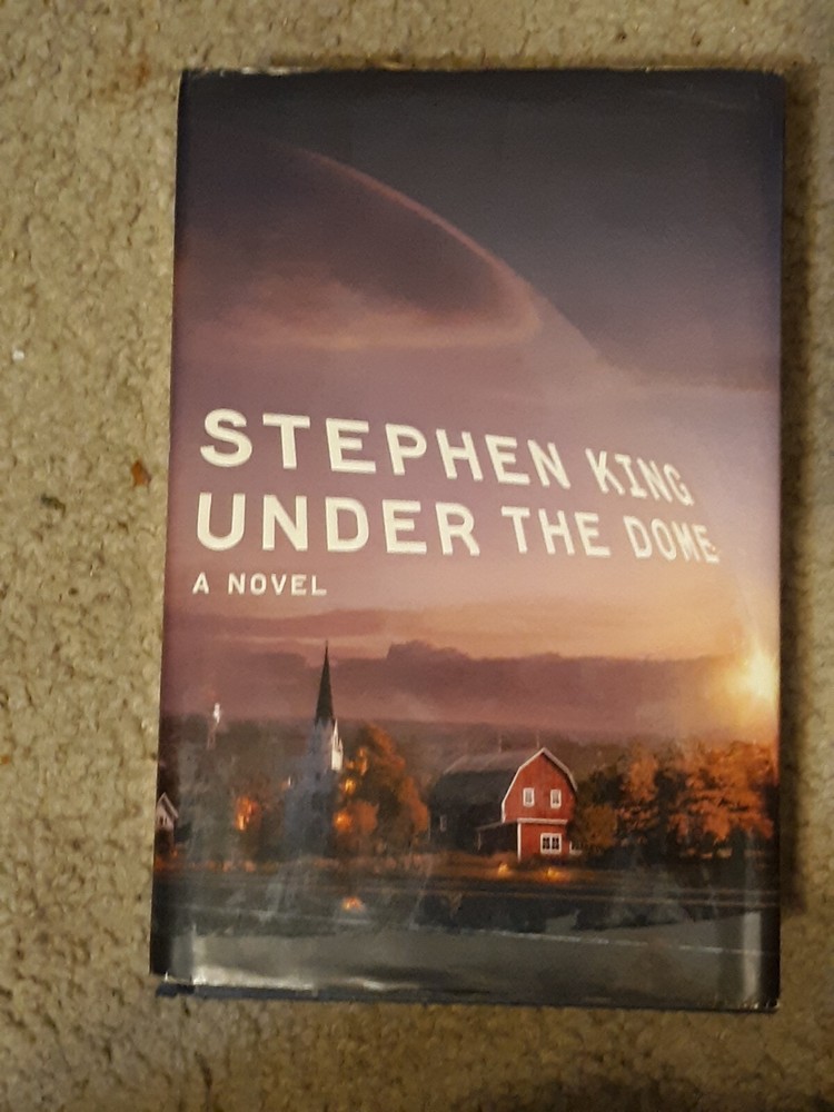 Under the Dome : A Novel by Stephen King (2009, Hardcover)