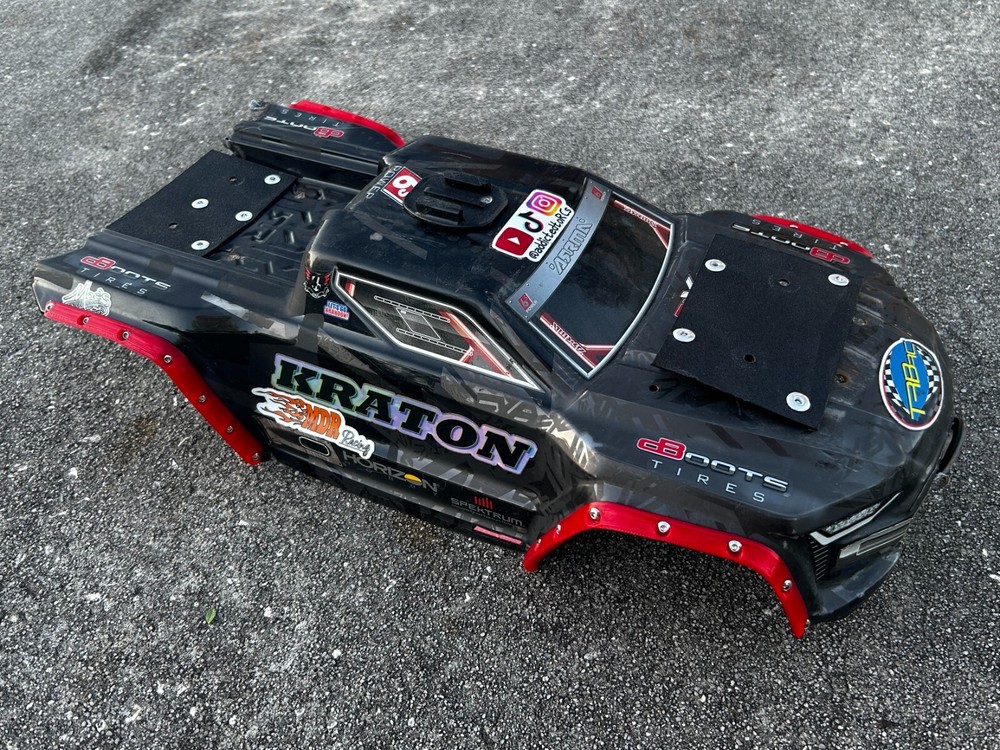 Kraton 6S Fender Flares (Set of 4)