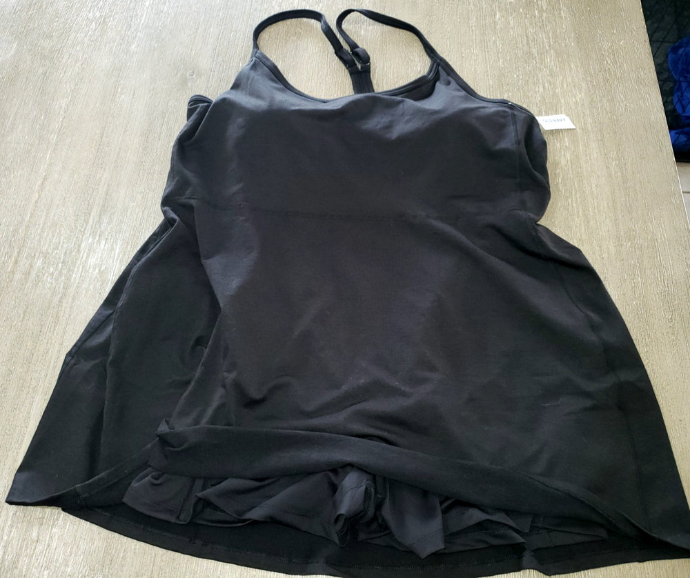 OLD NAVY women PLUS size 3X NEW NWT solid black 1 PC SWIM SWIMMING SUIT BRA PAD