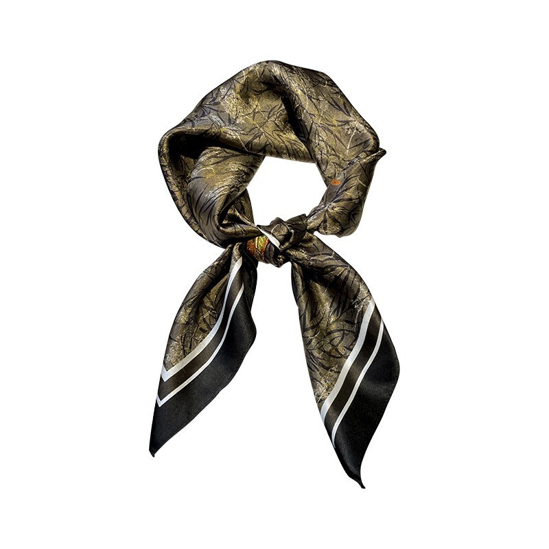 100% Silk 26
