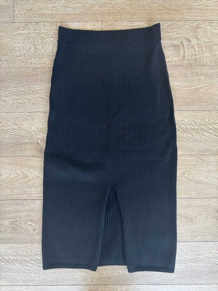 Free People Black Ribbed Midi Skirt w/ Front Slit | Size L | NWT
