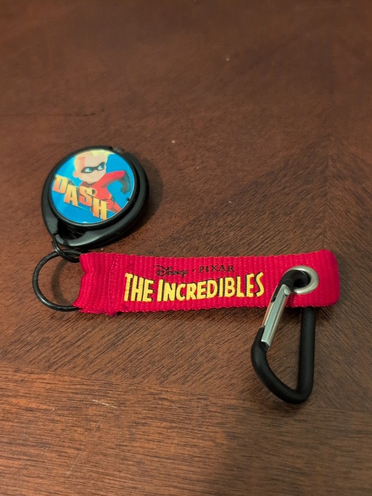 Disney Pixar The Incredibles Light Up Keychain Press Button Glow