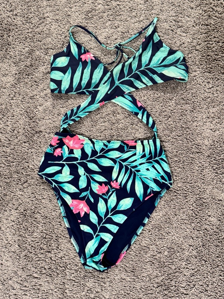 Aerie One Piece Swimsuit Size Medium