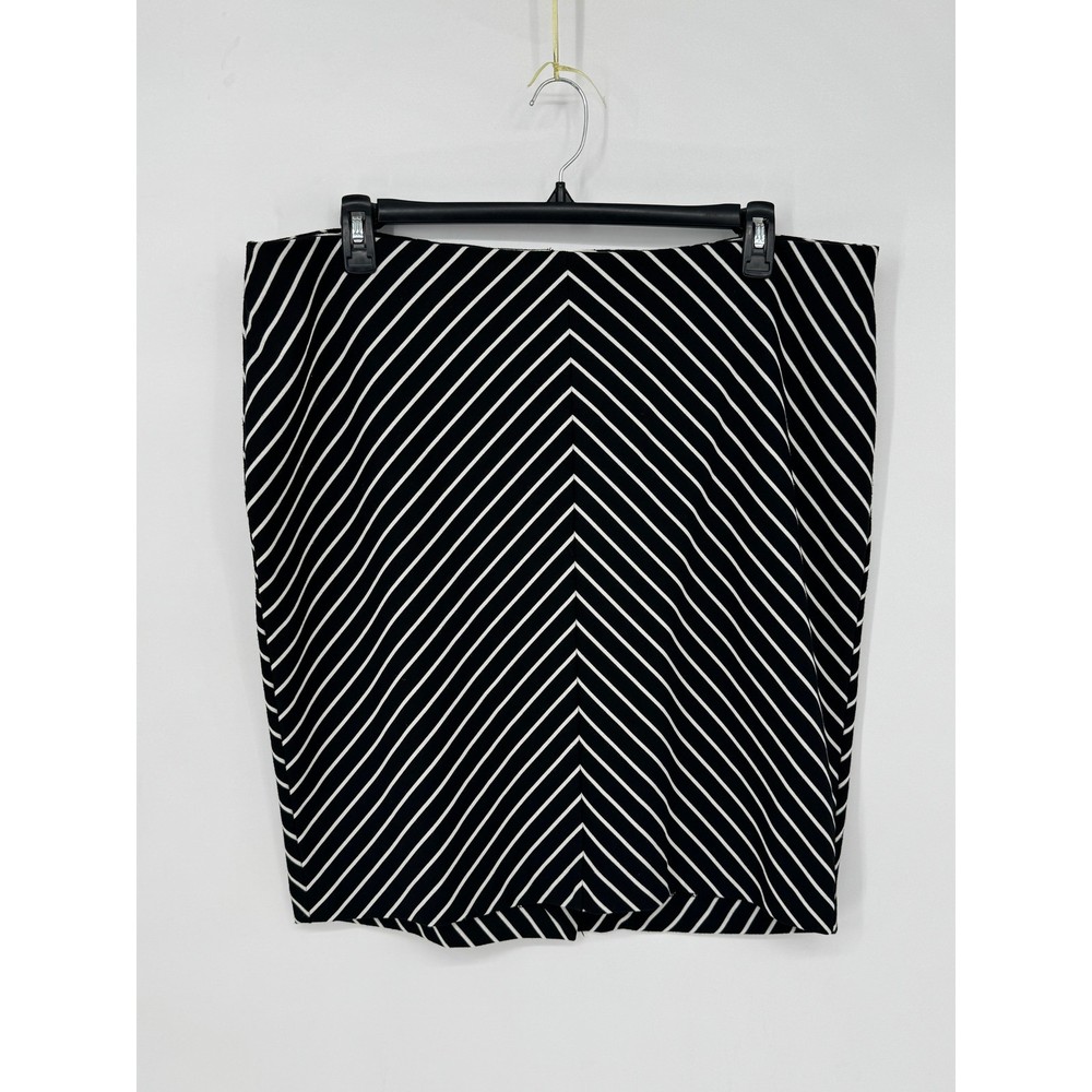 Lane Bryant Pencil Skirt Womens 20 Black White Excellent Striped Chevron Ponte