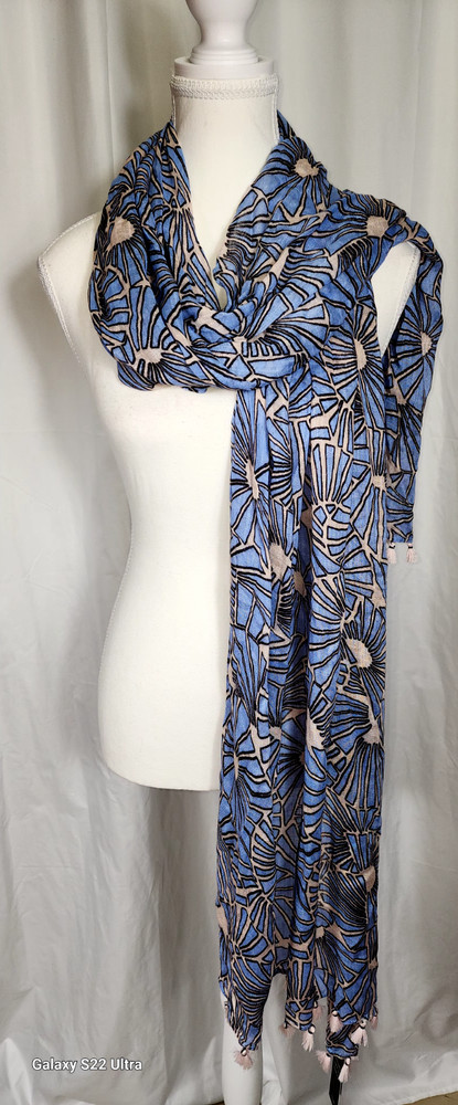 Womens Blue Tan Pink Long Tassel Scarf Wrap 29 X76