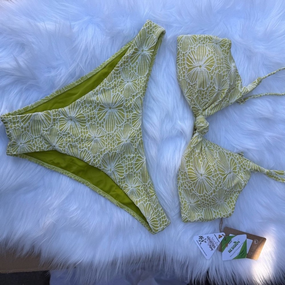 Berlook Floral Yellow Bikini Set 0001