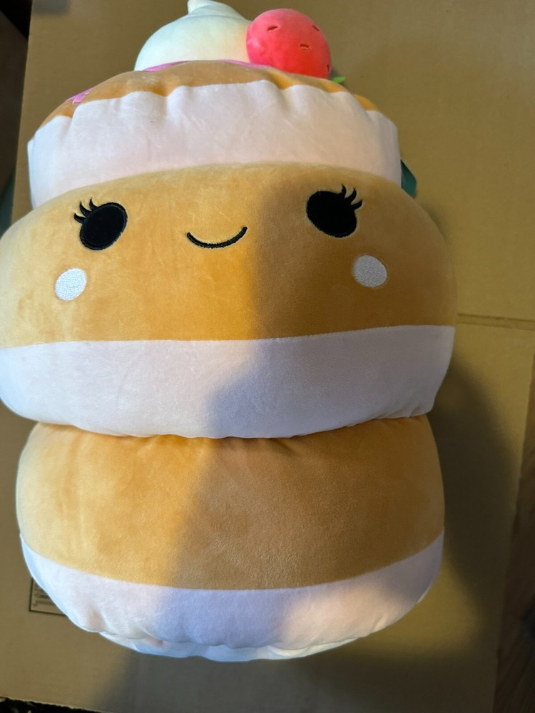 Squishmallows 16