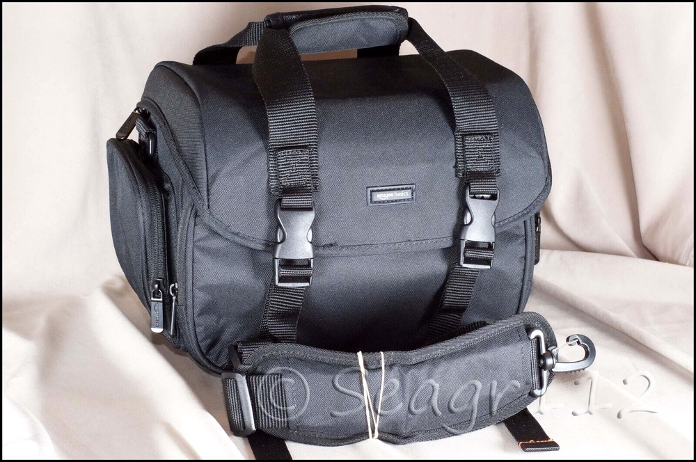 AmazonBasics Large Camera Video Bag Mint Green Like New-image