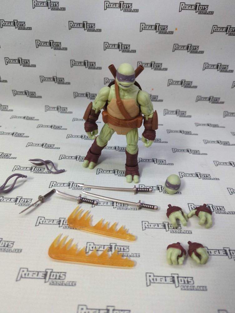 BST AXN Teenage Mutant Ninja Turtles IDW Comic Book Leonardo
