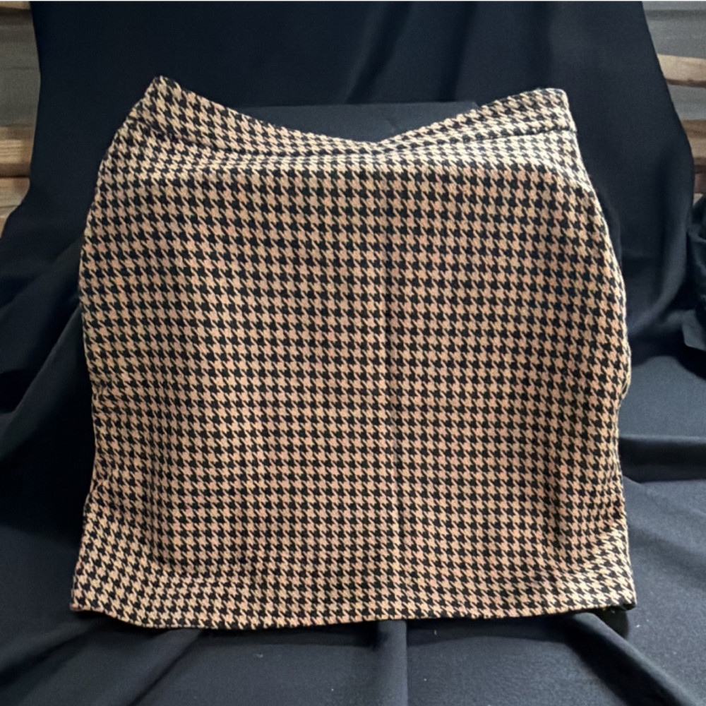 Nine West Women’s XS Regular Black/Beige Houndstooth Mini Skirt Short
