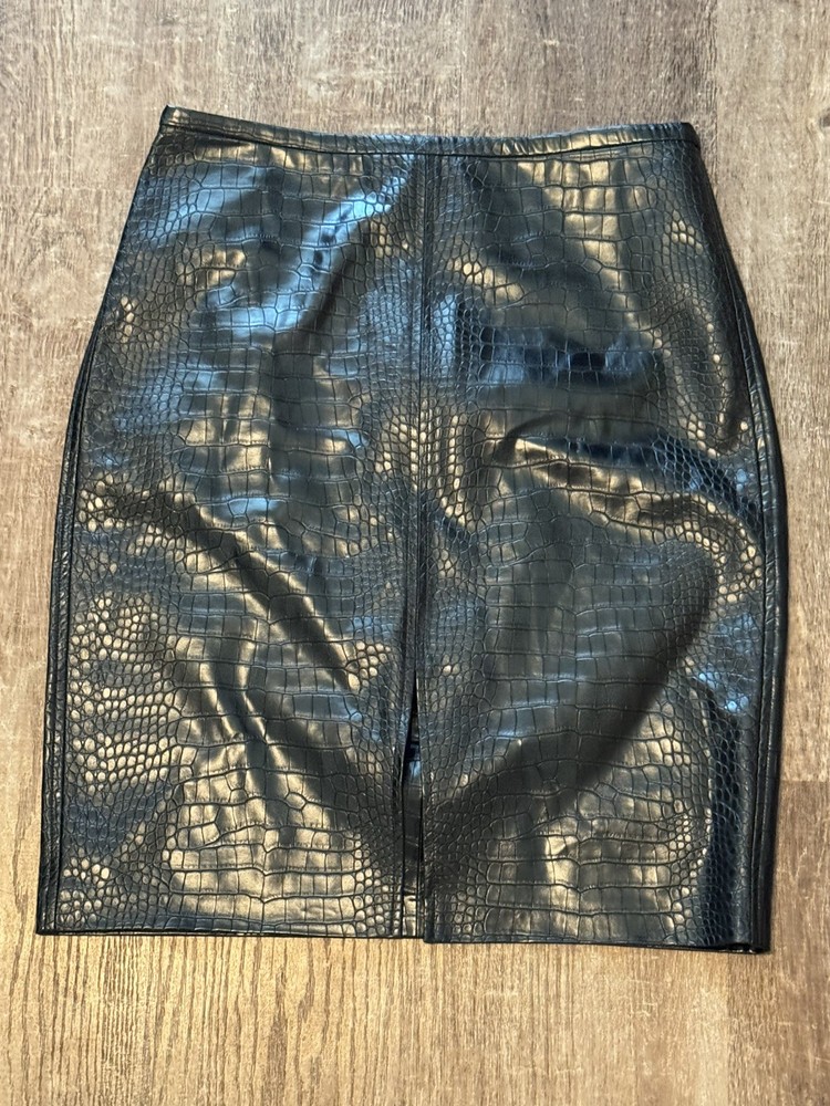 J.Crew Women’s Black Pencil Skirt in Croc-Embossed Faux Leather Sz.4 NWT