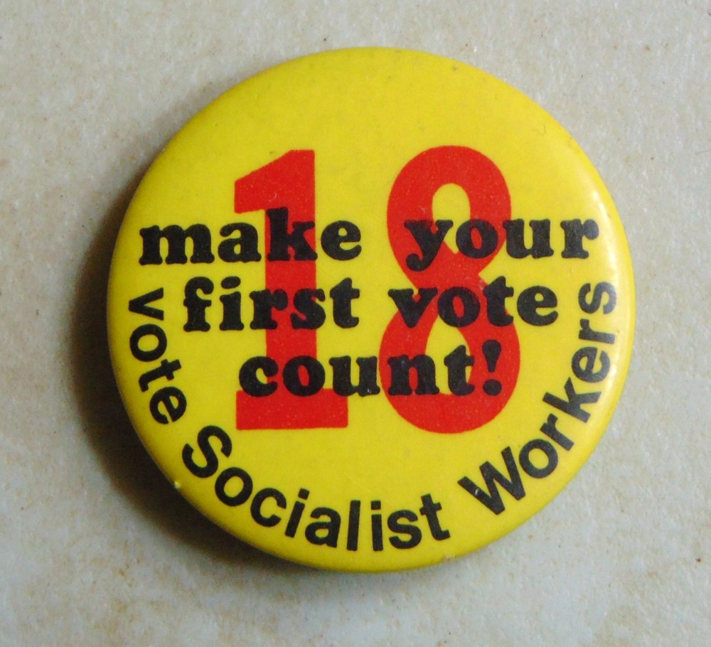 Socialist Third Party 1972 campaign pin button political-image