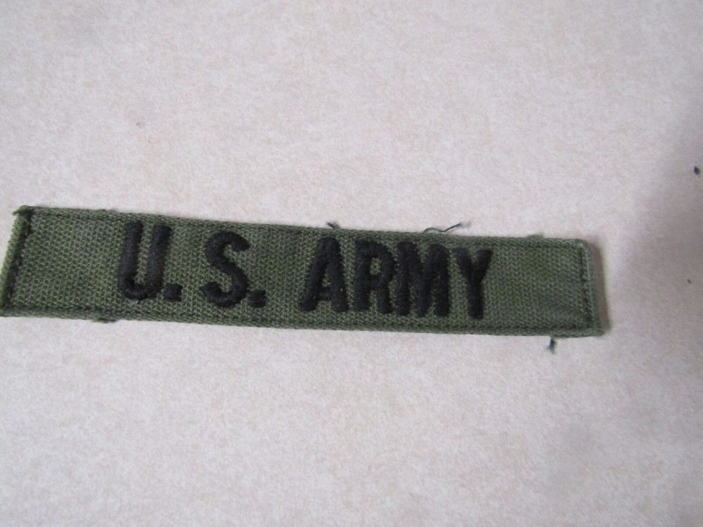 US MILITARY INSIGNIA PATCH BLACK ON GREEN US ARMY NAME TAG TAPE VIETNAM ERA #2