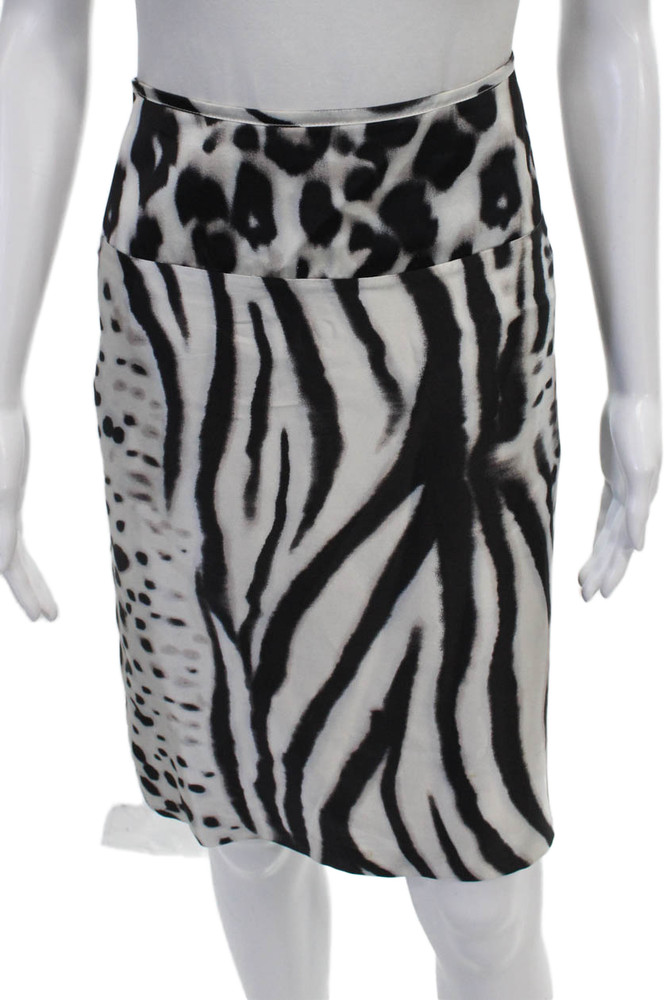Giorgio Armani Women Black Silk Animal Print Pencil Skirt Zip Closure Size 44Free Shipping in US $100+ Orders | $6.95 Orders Below