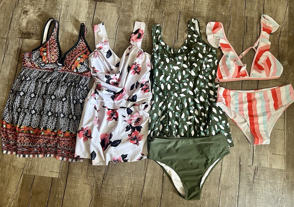 Lot Of 4 Women’s Swimsuits Size Large Excellent Condition Details In Description