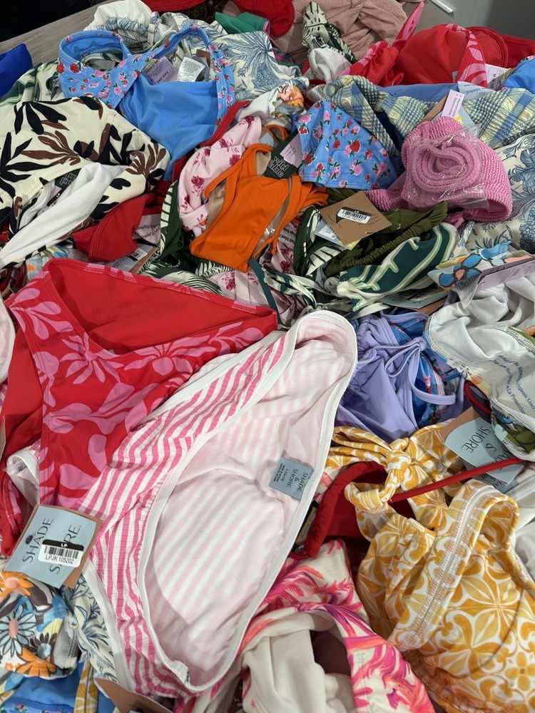 Wholesale Lot 700 Women’s Bikini Sets Mixed Styles Colors Swimwear NWT
