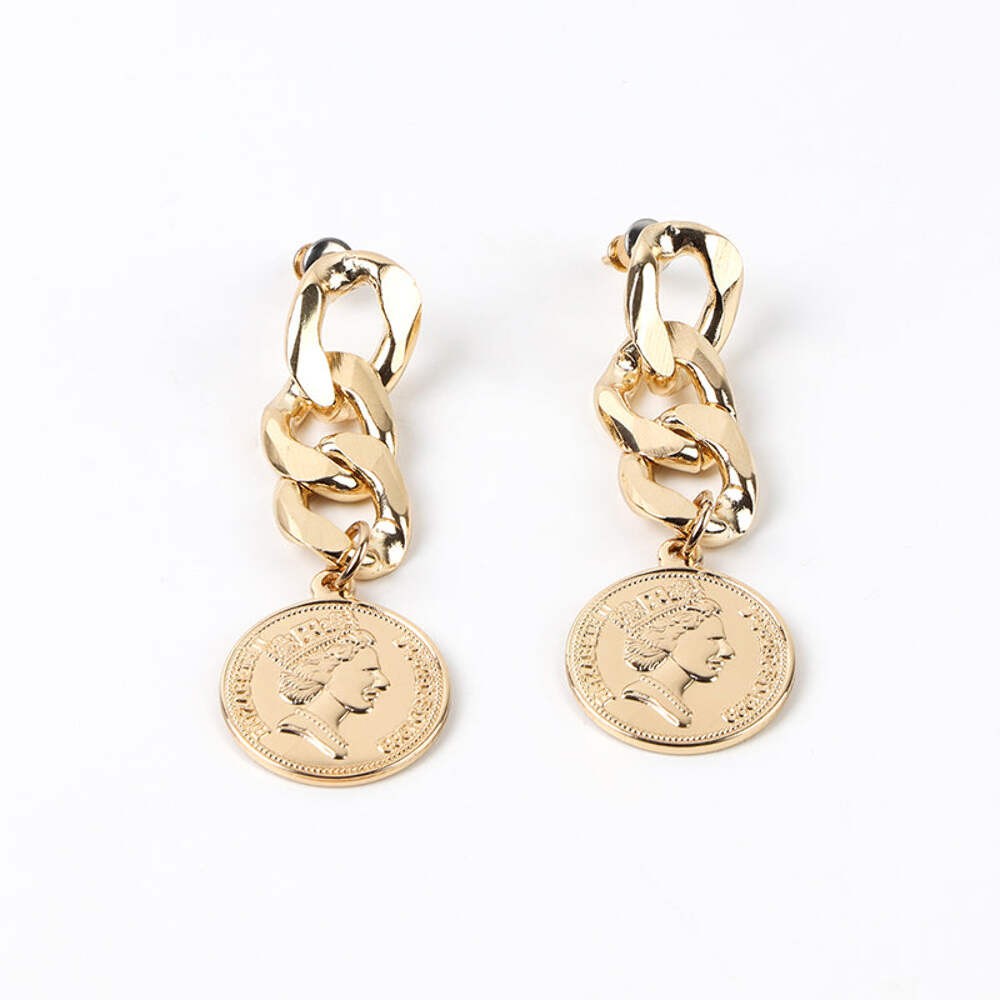 Silver Needle Cold Wind Chain Stud Earrings-image