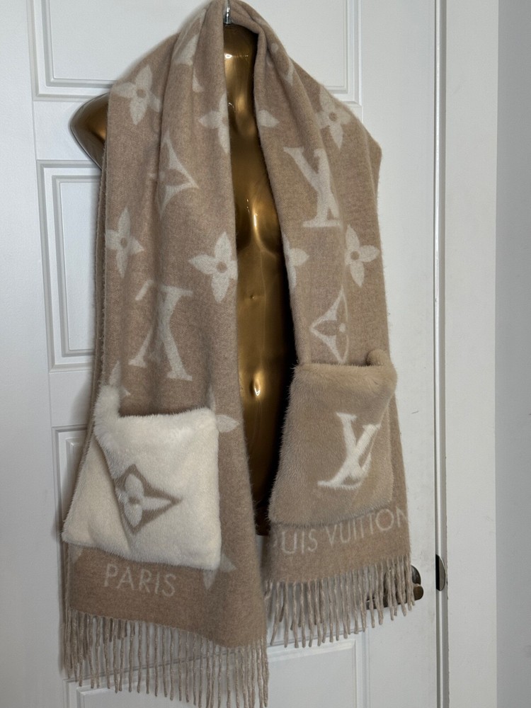 Louis Vuitton luxury cashmere scarf for women and men