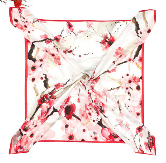 100% Silk 26