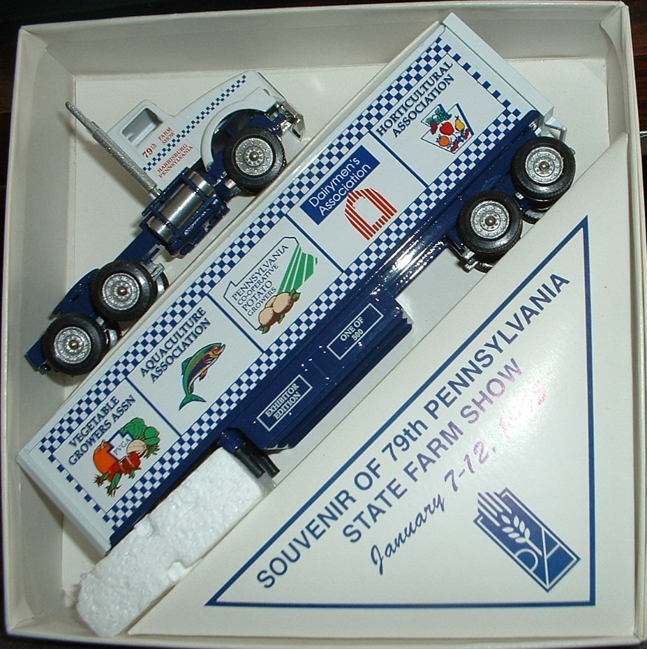 Vintage 1995 Pennsylvania Farm Show Winross Truck Model