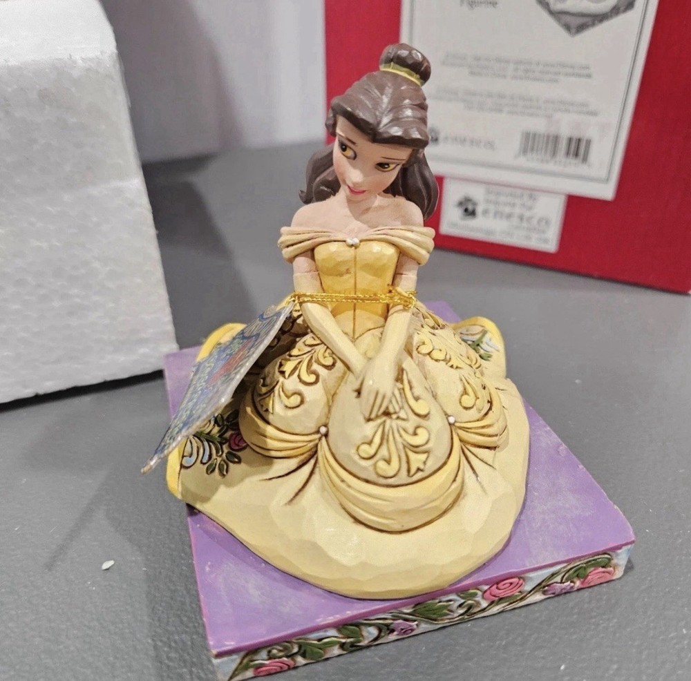 Disney Traditions: Belle Personality Pose “be kind” s4050410 by enesco