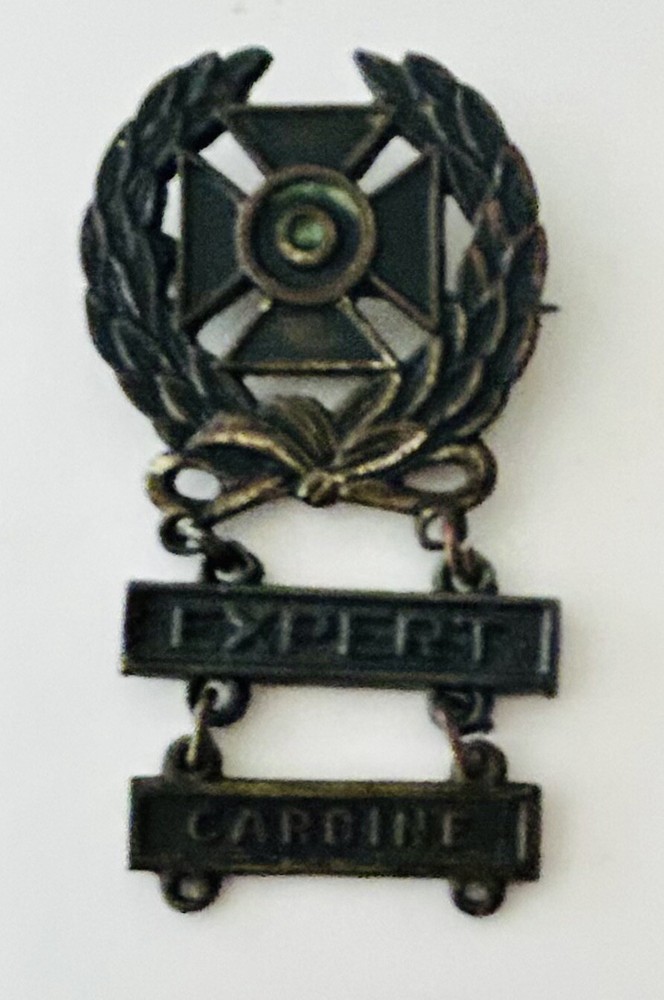 Expert Carbine Rifle Marksman Vintage Medal Pin